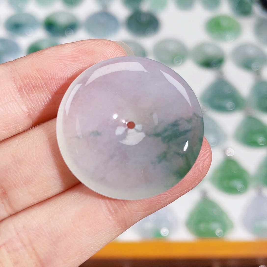 颈饰未镶嵌翡翠吊坠