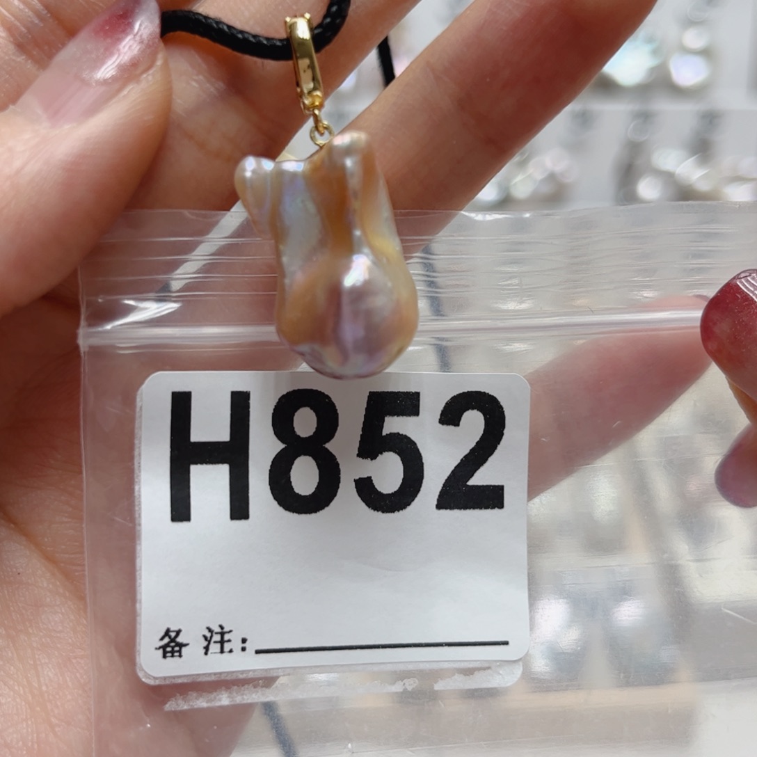 淡水珍珠颈饰未镶嵌