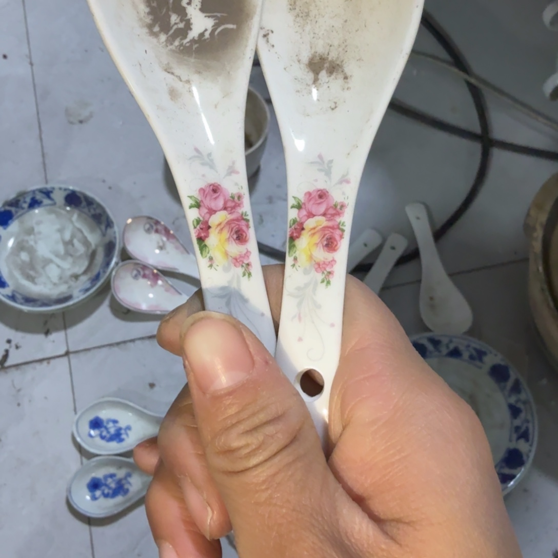 小***宝茶盏我也要努力去实现它