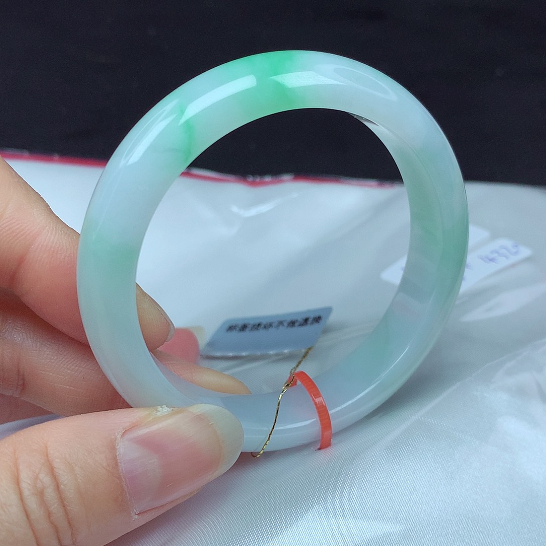 翡翠手镯未镶嵌53圈055