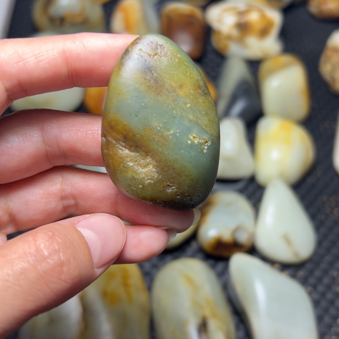 和田玉未镶嵌挂件8