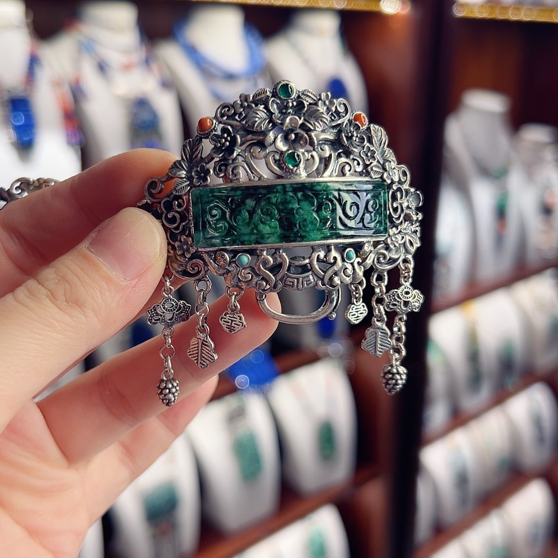 翡翠银S925镶嵌吊坠吊坠