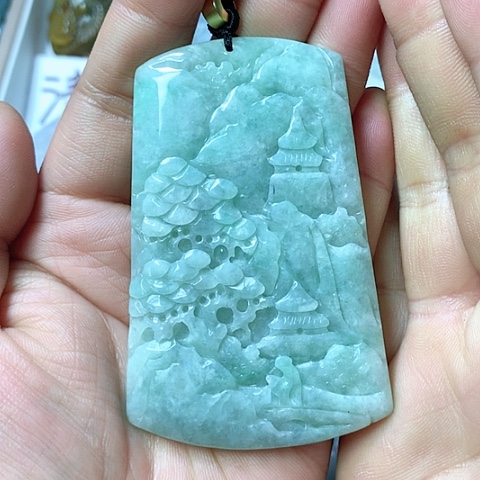 翡翠颈饰未镶嵌天然缅甸翡翠a货