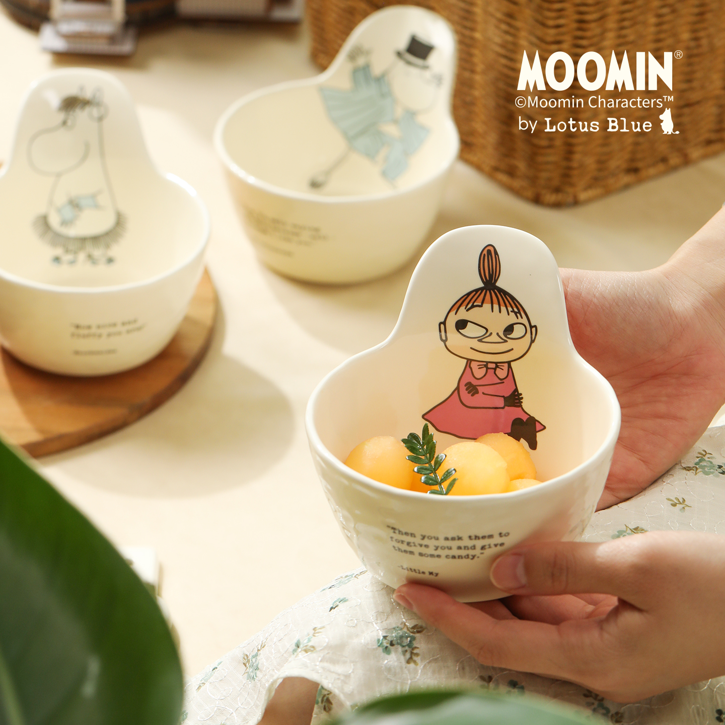 蓝莲花moomin姆明联名儿童碗亚美可爱饭碗手柄陶瓷餐具酸奶碗网红