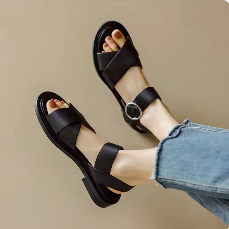 C5991 黑色  夏日新款一字带2025韩系休闲平底凉鞋