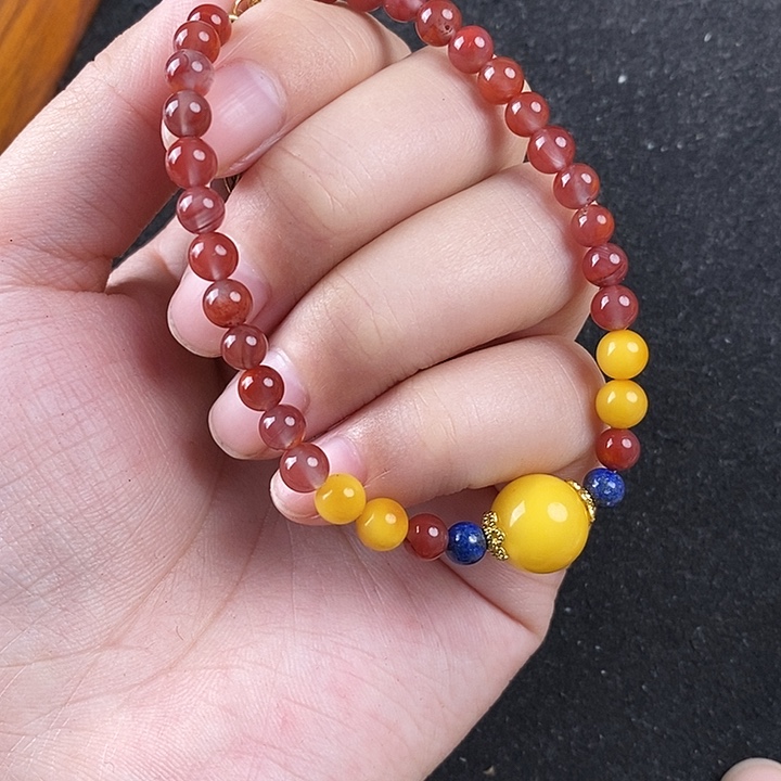 蜜蜡未镶嵌珠宝奇石