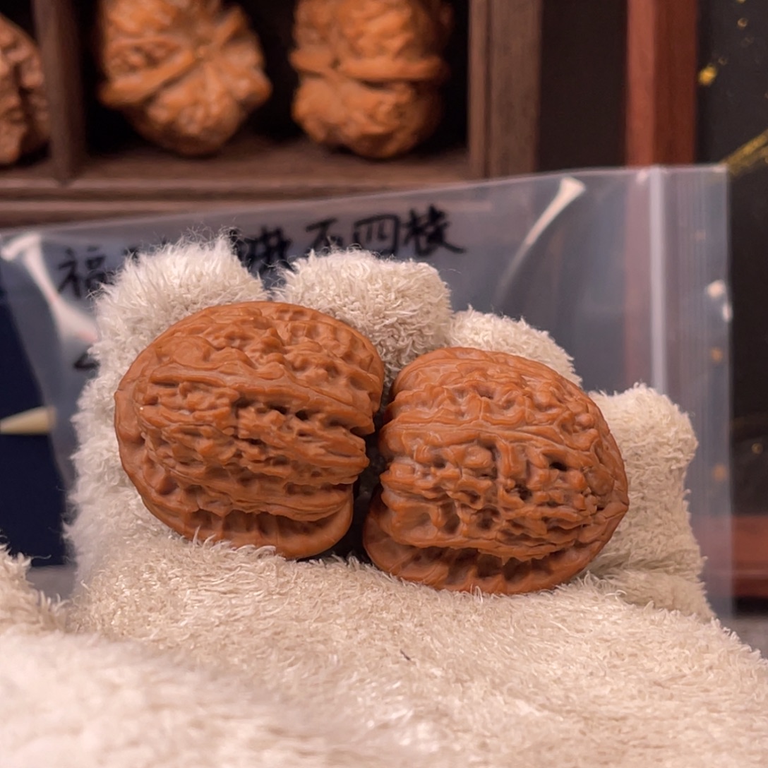 把件文玩核桃36尺全品无修三角白