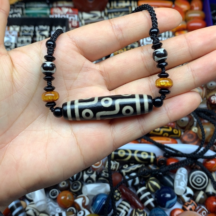 玛瑙/玉髓未镶嵌吊坠(赠链)