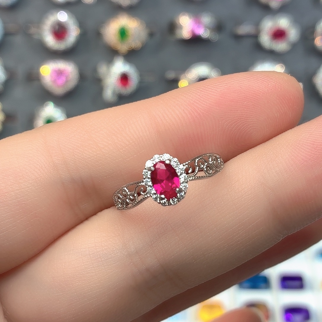 925银培育卢比莱色宝石