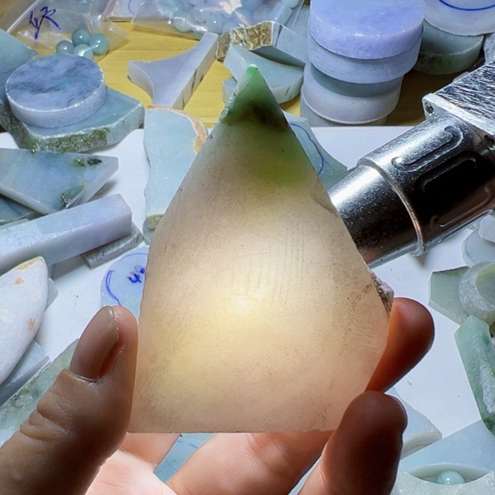 颈饰未镶嵌翡翠翡翠小料
