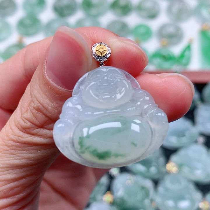 翡翠吊坠(不含链)18K金镶嵌