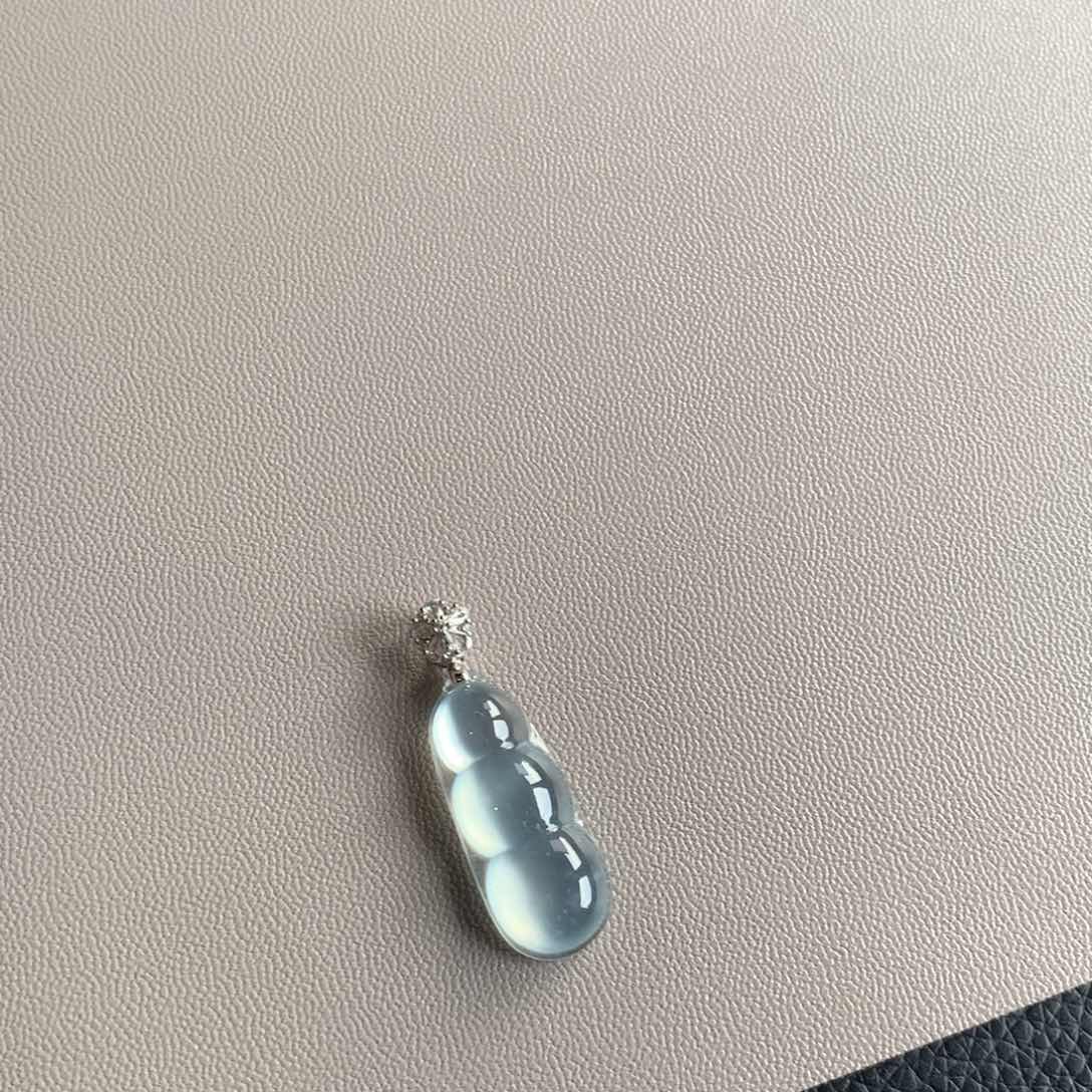 翡翠颈饰未镶嵌天然缅甸翡翠