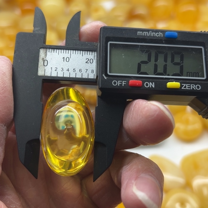 琥珀（矿物珀）未镶嵌裸石