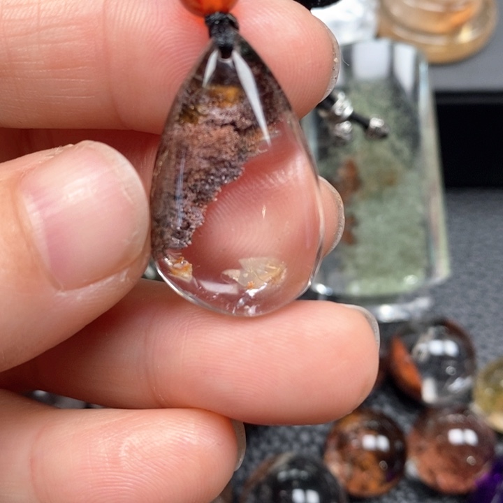 未镶嵌颈饰水晶水晶