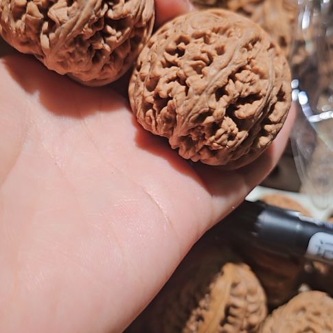 吊坠文玩核桃43.5粗筋