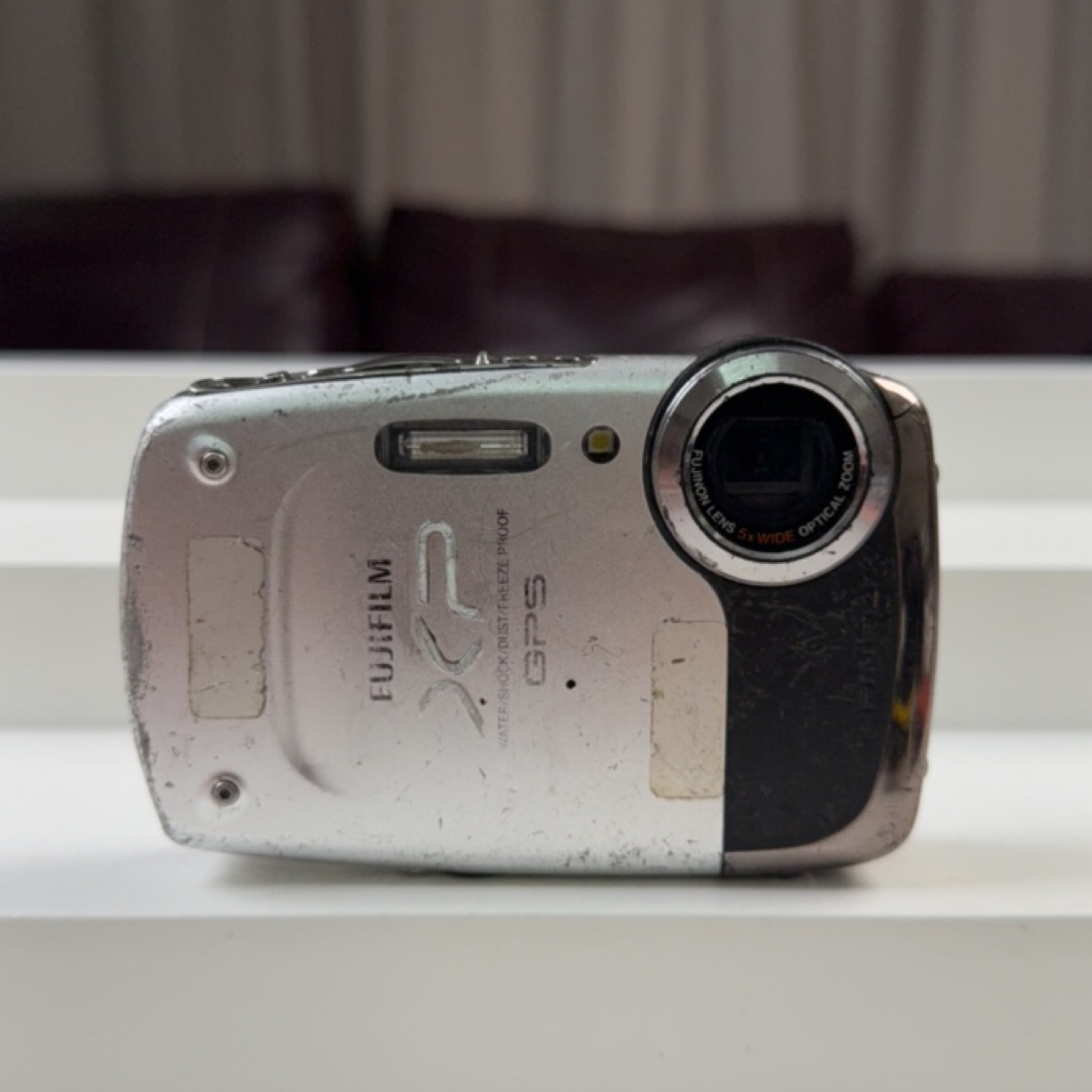 8新 Fujifilm/富士 XP30银色1420万像素5倍光变冷白皮色彩好相机