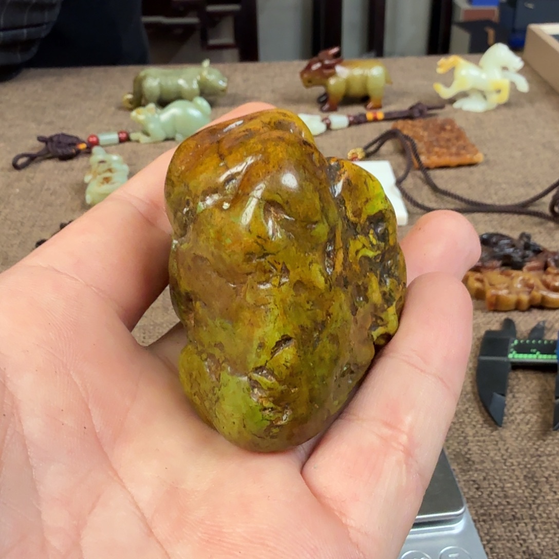 和田玉（糖玉）未镶嵌珠宝半成品