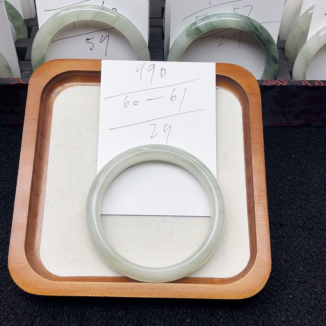 石英质玉未镶嵌手镯990