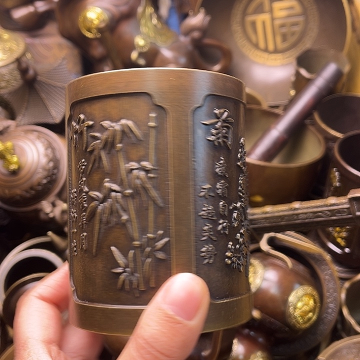 铜234455678899877654578