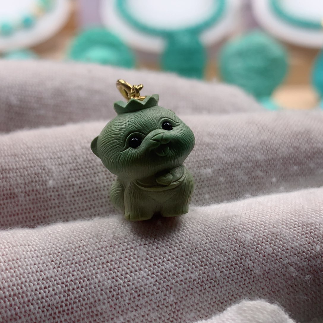 绿松石博美18K金镶嵌