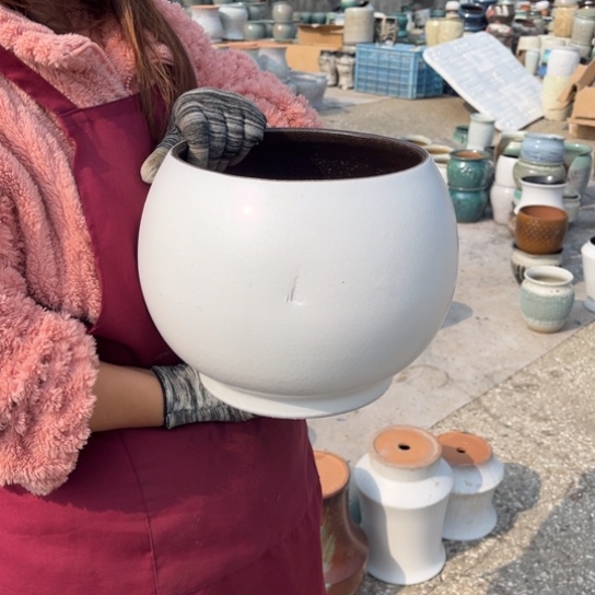 红陶口21高23瑕疵