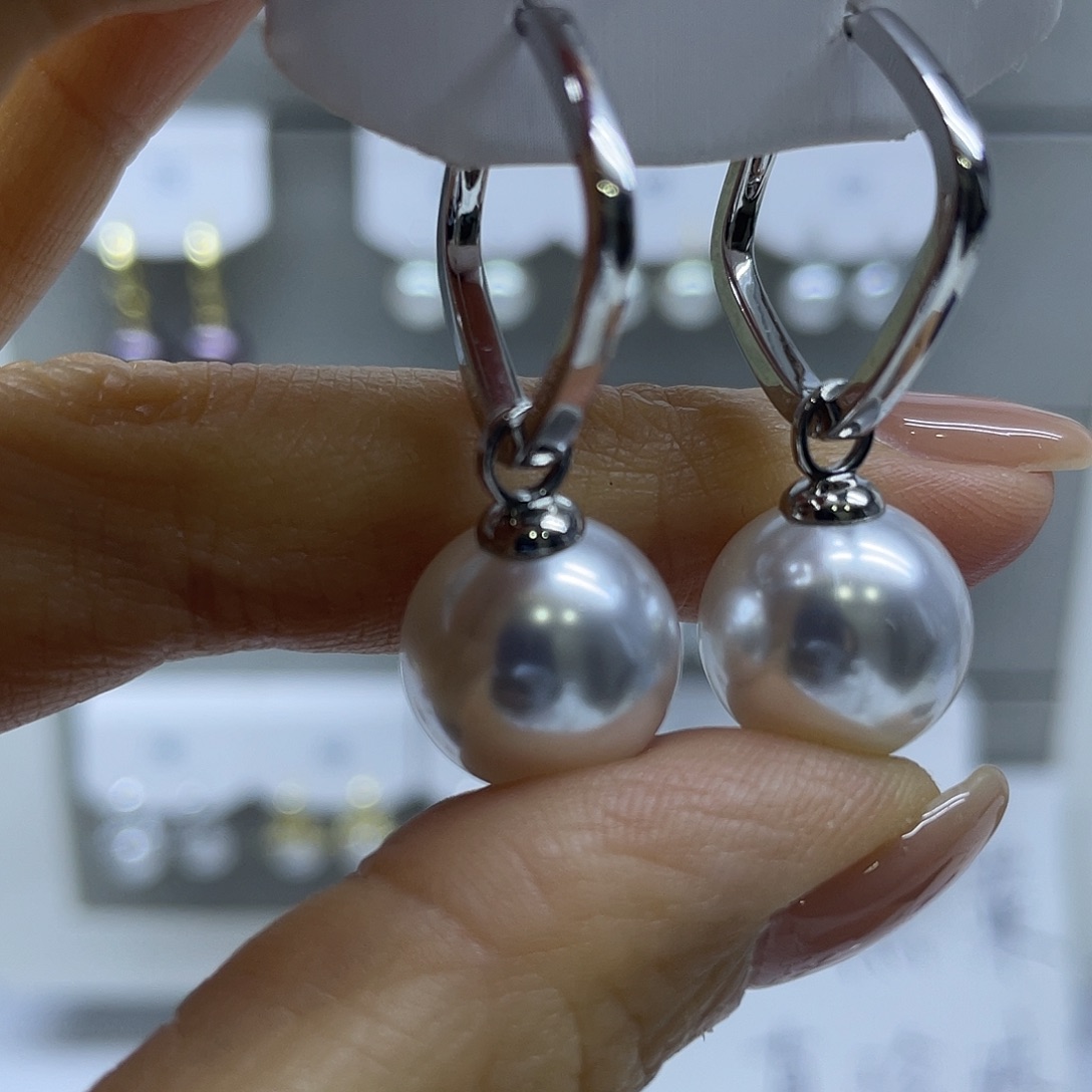 淡水珍珠耳饰未镶嵌