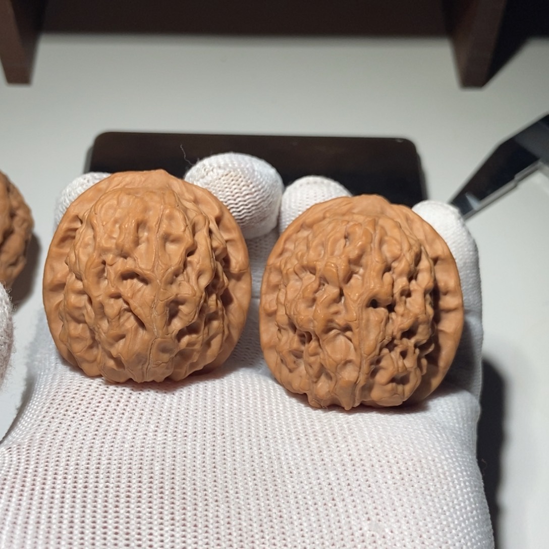 財***頂吊坠文玩核桃霸王