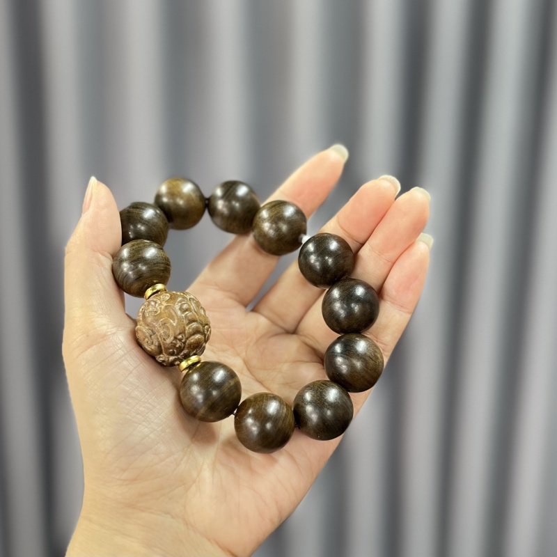 S-0118精选手串搭配无礼盒