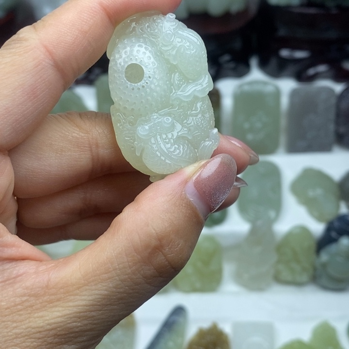 和田玉未镶嵌颈饰23