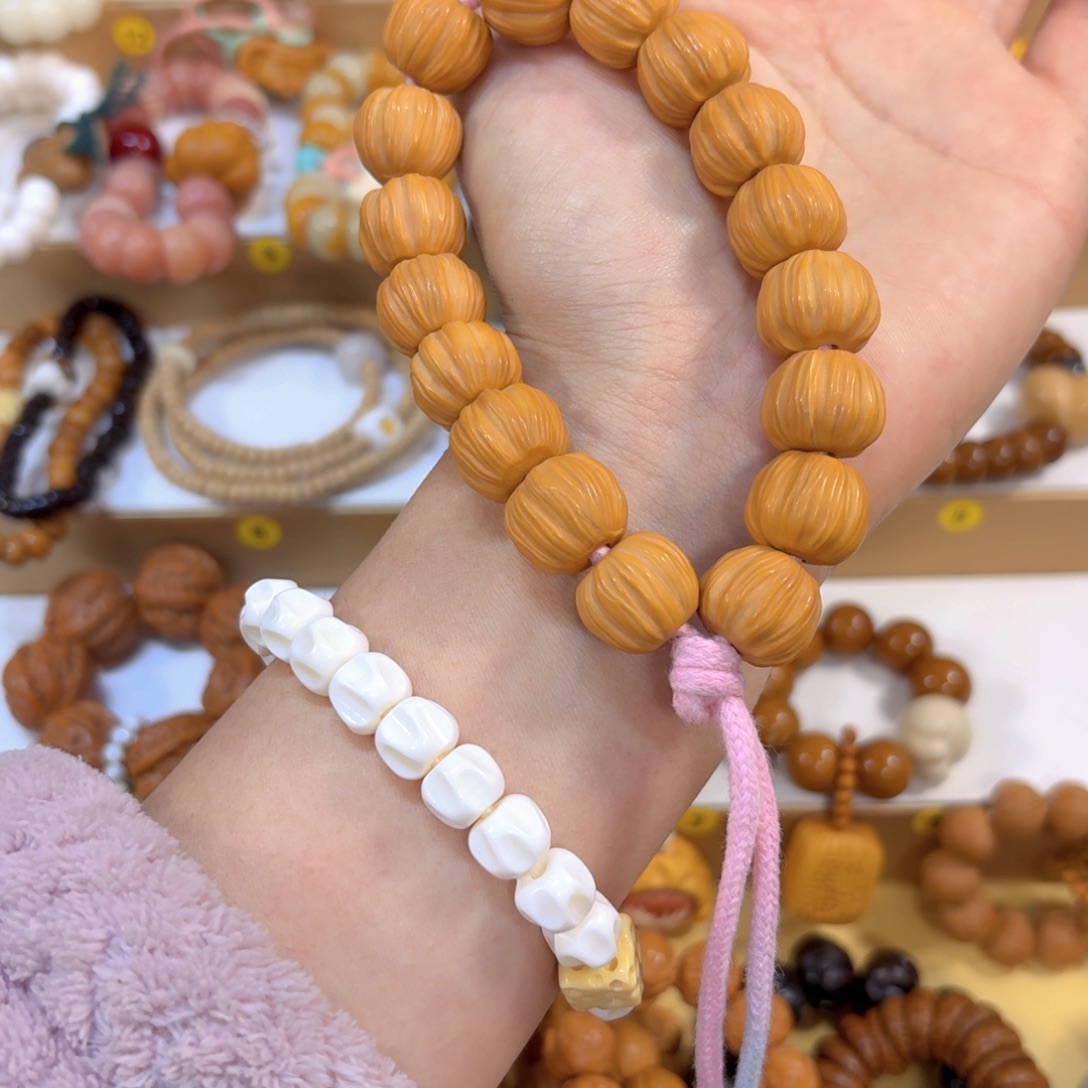 吊坠星月菩提全品猴头菠萝蜜