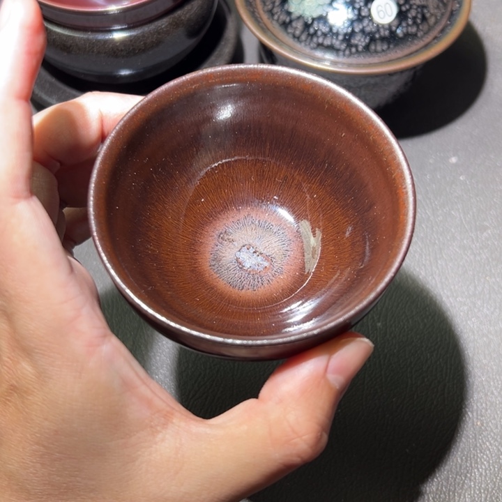 茶盏我也会努力让你们看到这