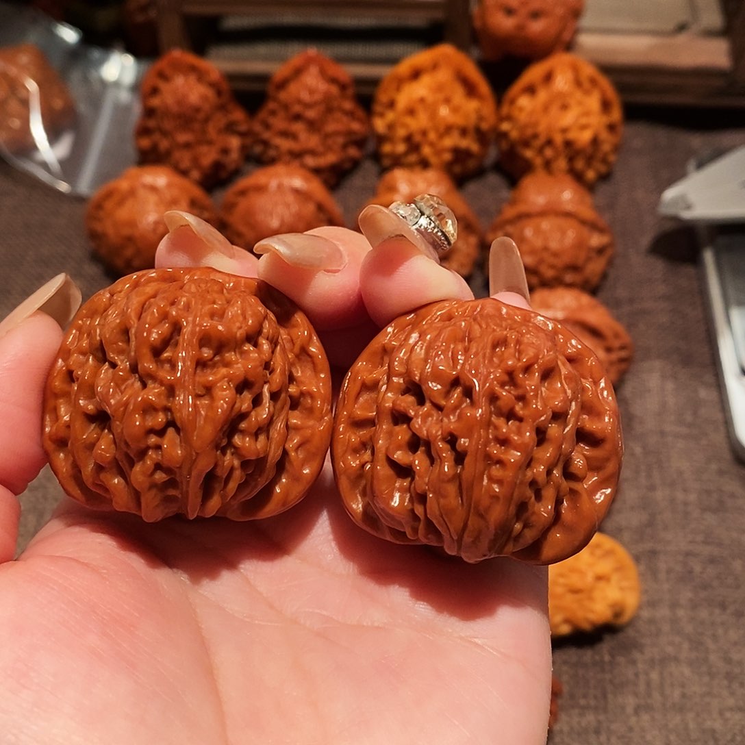 文玩核桃吊坠40四座楼951