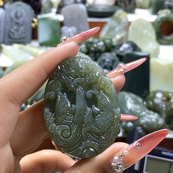 和田玉颈饰未镶嵌