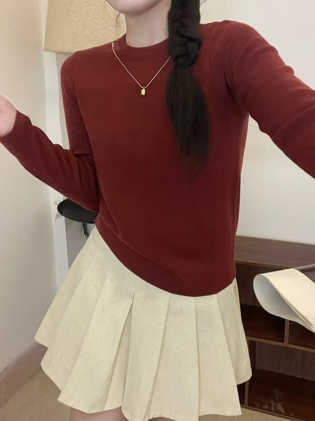 燕麦色简约款套头内搭打底针织衫女秋冬季休闲正肩长袖韩系上衣白