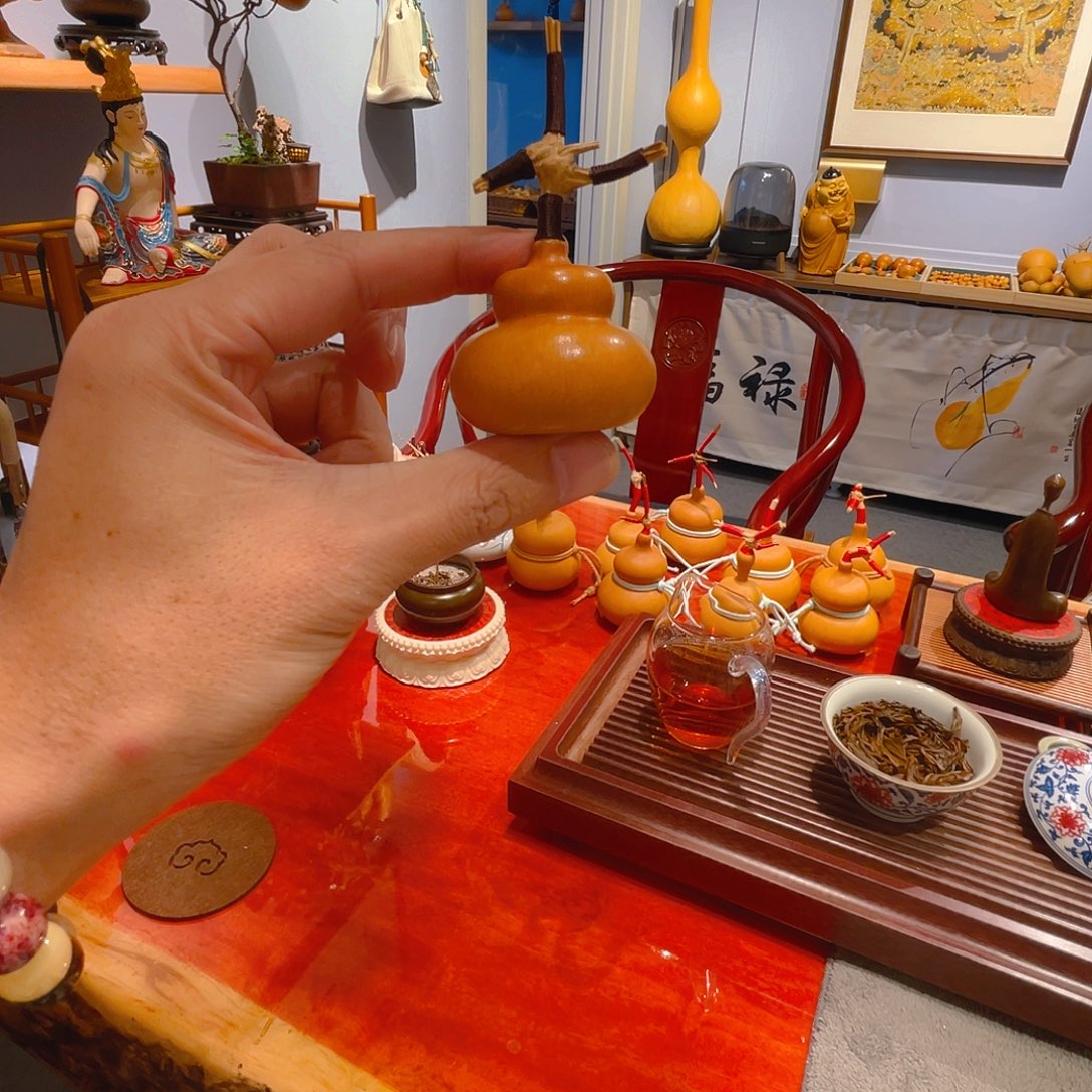 大叶紫檀（黑酸枝木类）文玩葫芦手把件盘玩葫芦。直播间一物一拍