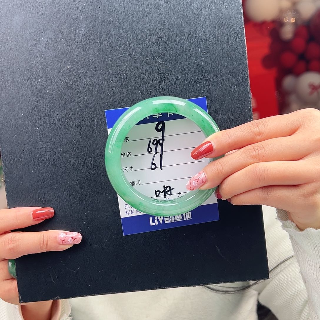 石英质玉手镯未镶嵌晓**然