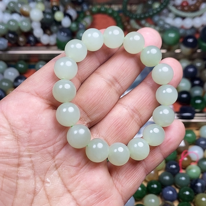 和田玉手串未镶嵌大*侠