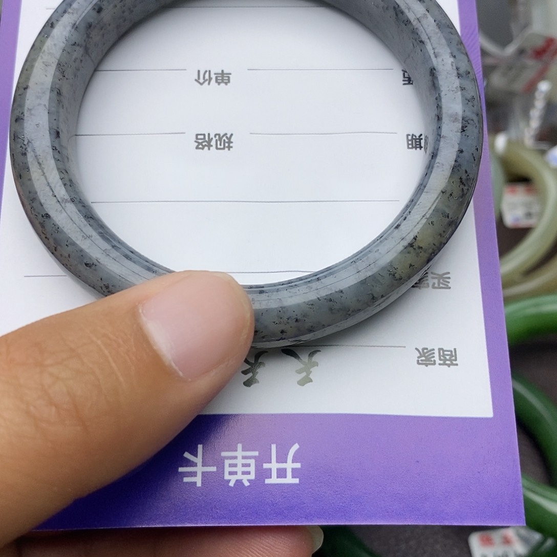 和田玉手镯（开口镯）未镶嵌默*