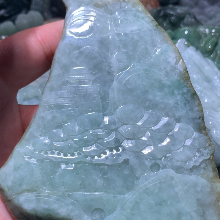 翡翠未镶嵌颈饰保真天然A货翡翠