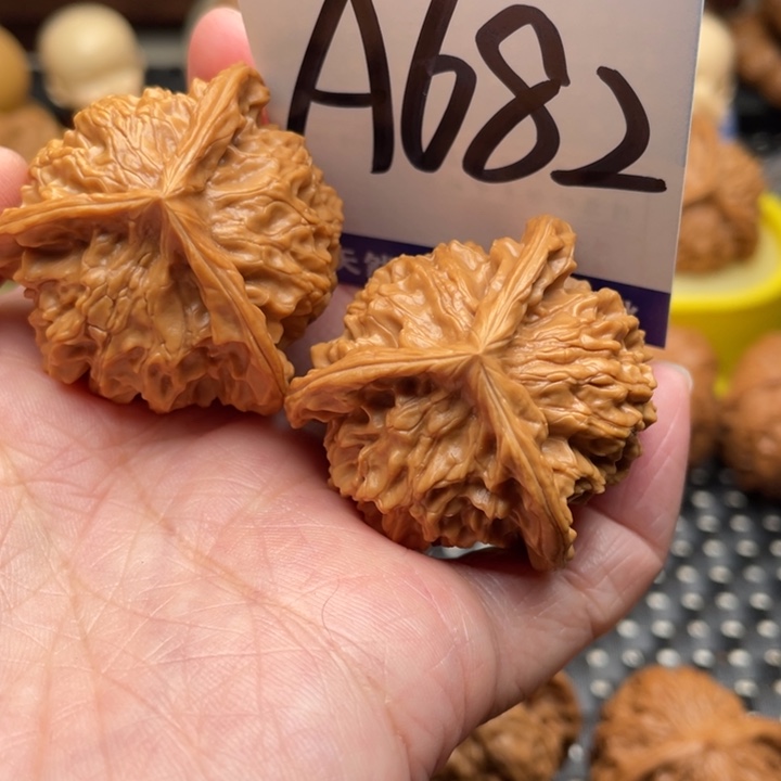 桃核把件盘山三棱37