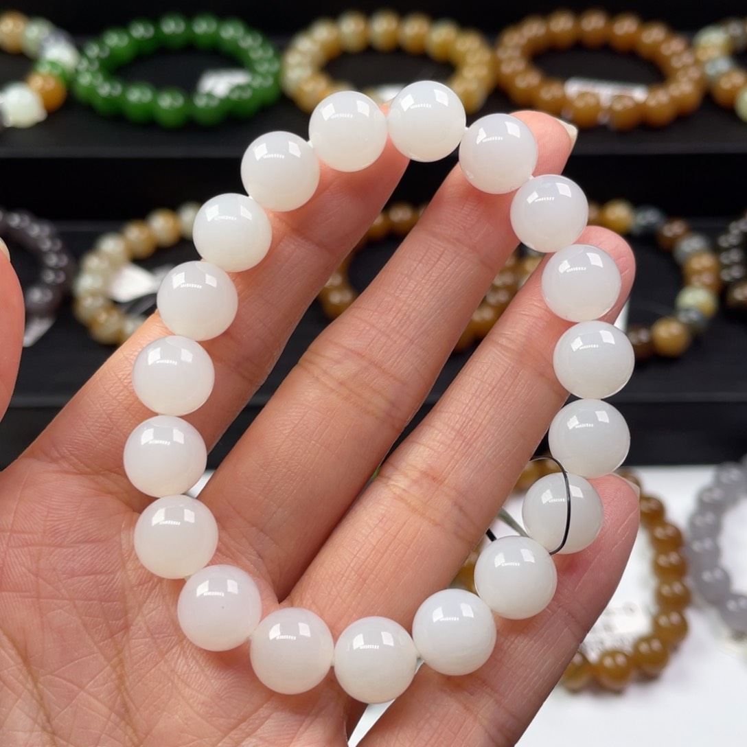 未镶嵌手链和田玉