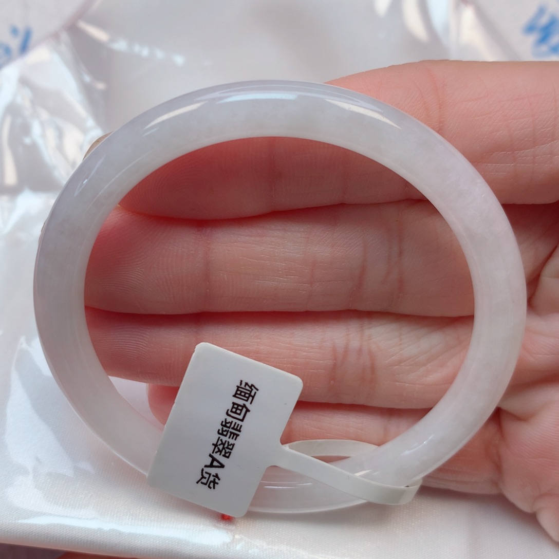 翡翠手镯未镶嵌51美人条 白月光 开播福利放漏