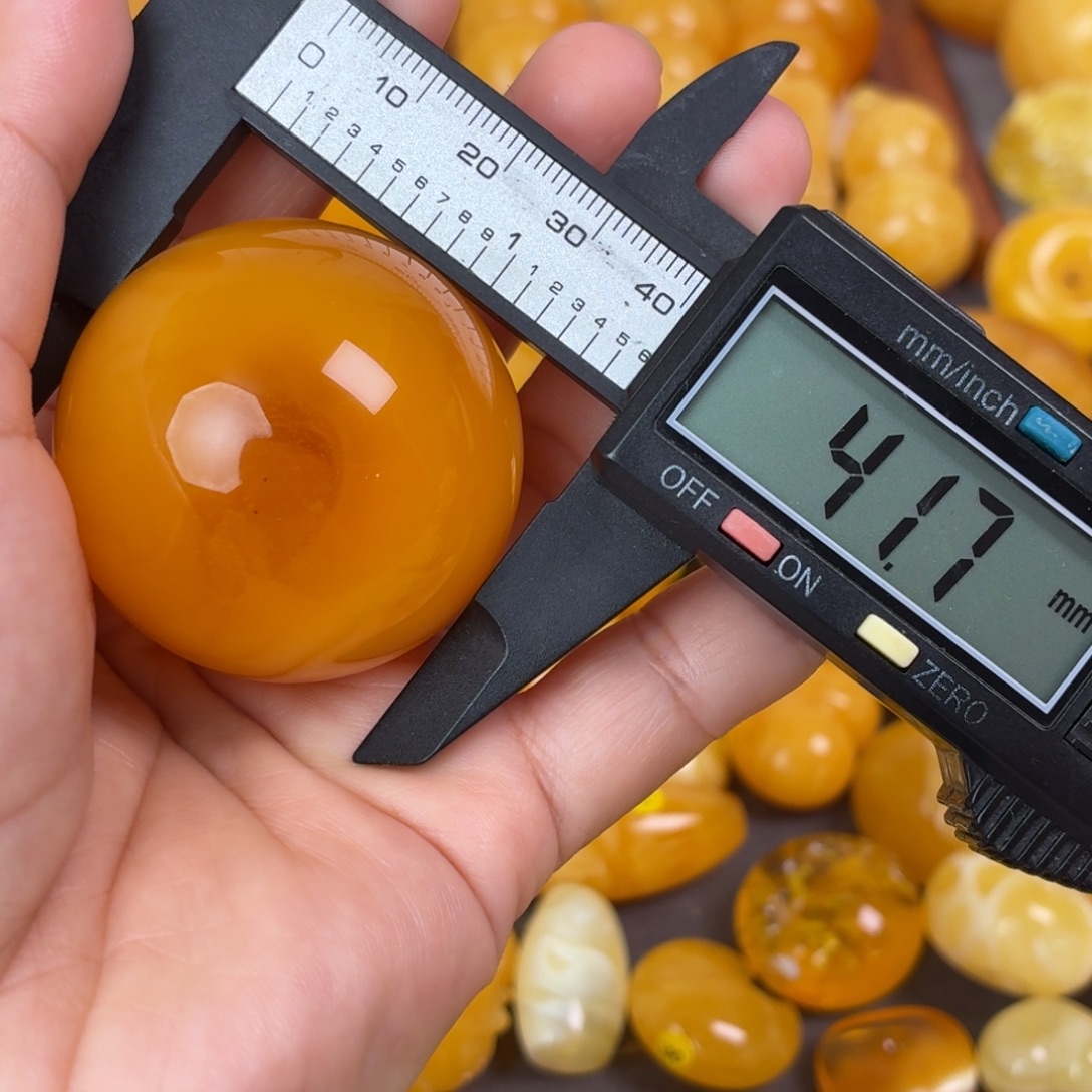 蜜蜡未镶嵌吊坠(不含链)41红珠