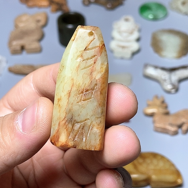 和田玉未镶嵌颈饰108