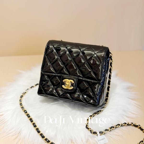 大吉中古/Chanel香奈儿22K黑金漆皮方胖子斜挎包