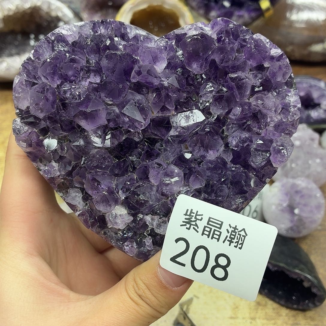 未镶嵌水晶大型摆件（非配饰）