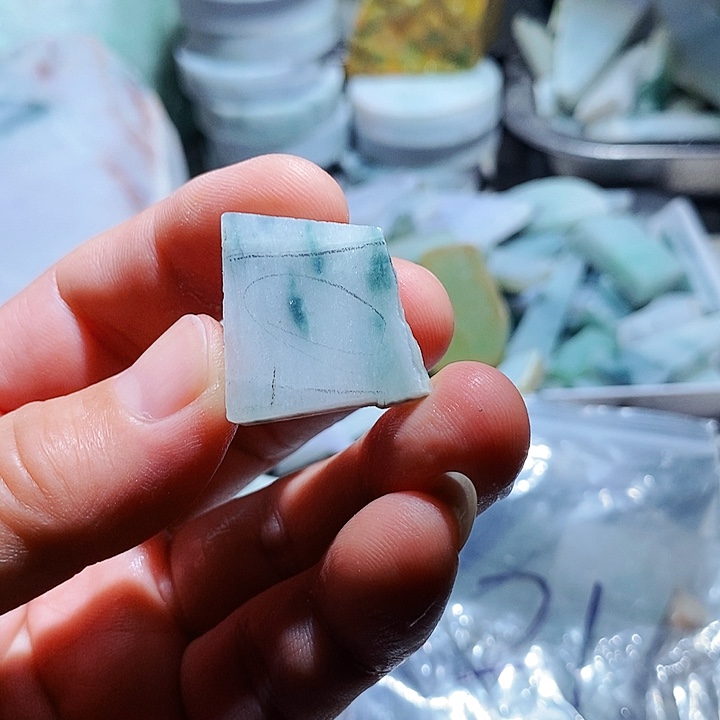 颈饰未镶嵌翡翠21