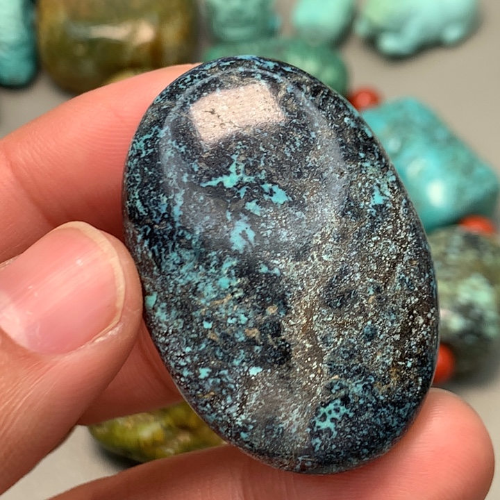 绿松石未镶嵌颈饰