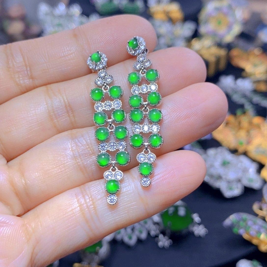 翡翠耳钉银S925镶嵌天然翡翠