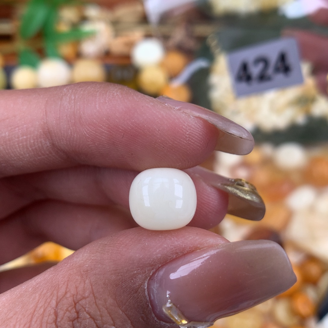 琥珀珠宝奇石未镶嵌10.2